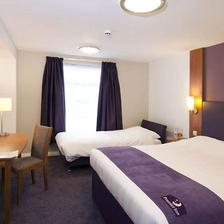 Premier Inn Leicester Fosse Park Exterior photo