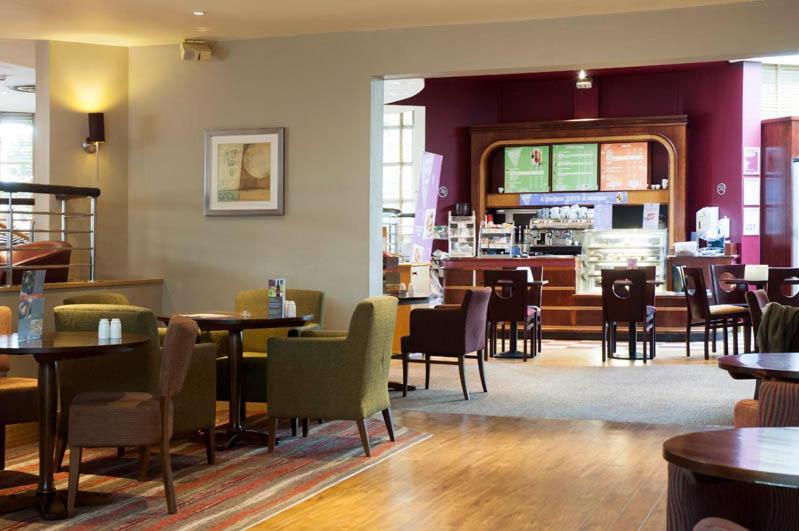 Premier Inn Leicester Fosse Park Exterior photo