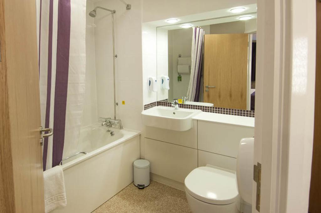 Premier Inn Leicester Fosse Park Exterior photo